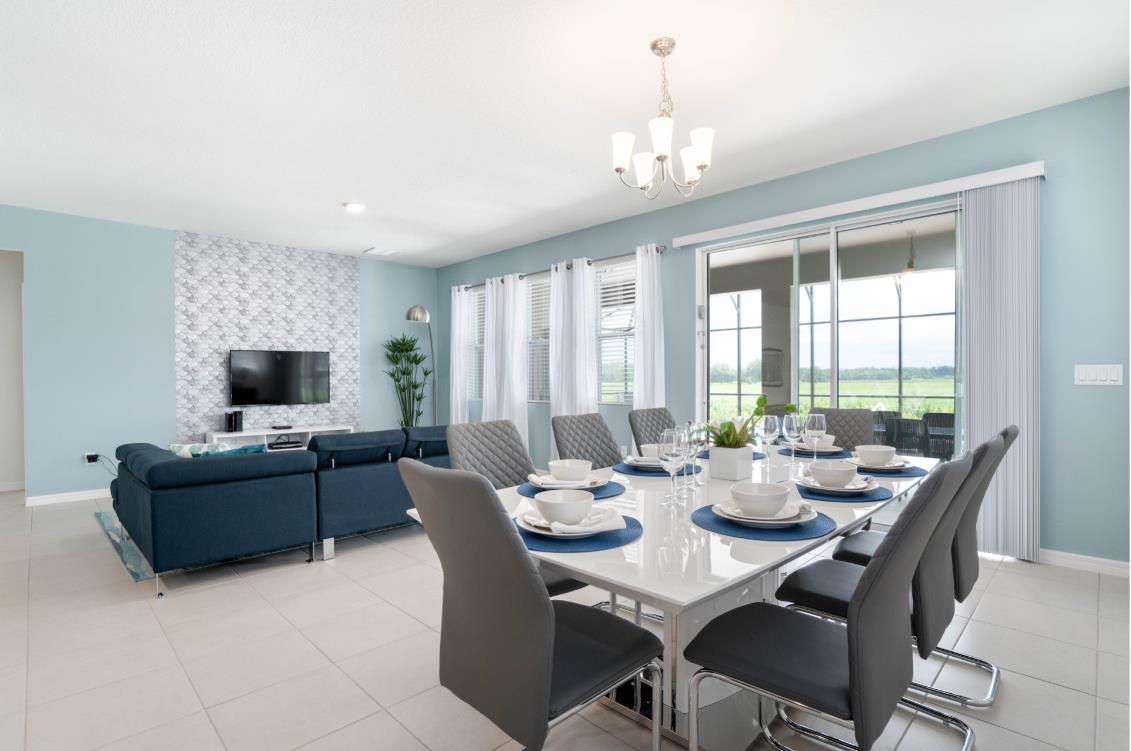 Solterra Resort Platinum Homes by Tropical Escape - photo 18