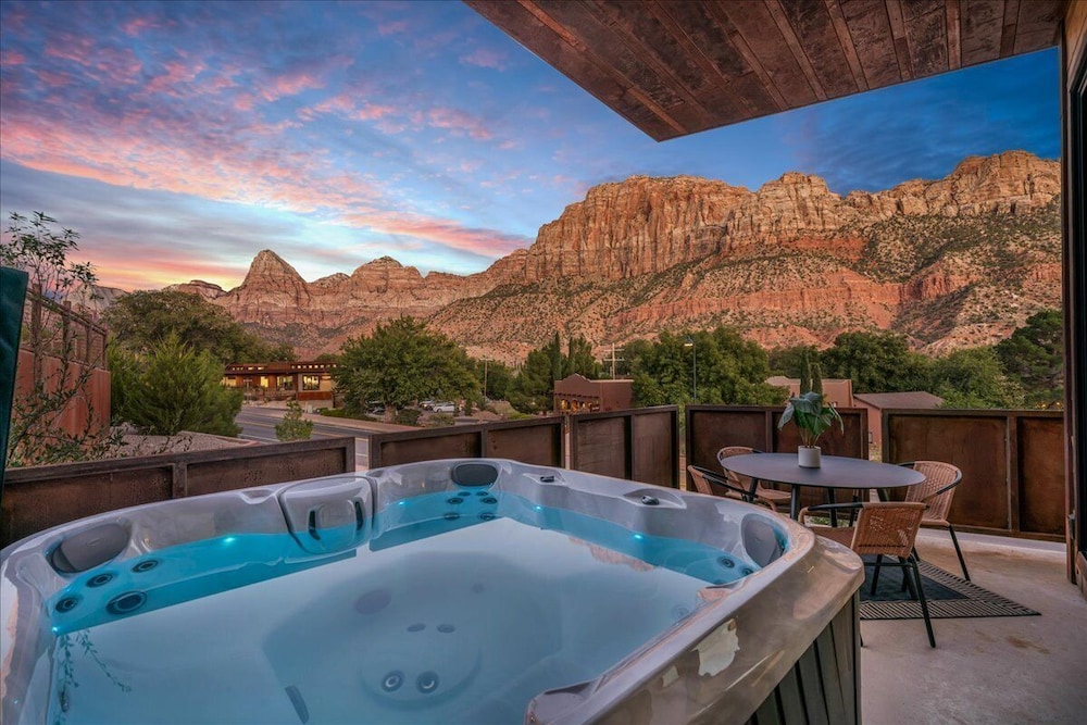 Zion Sage Suites — 4-Star Luxury Hotel in Springdale, United States