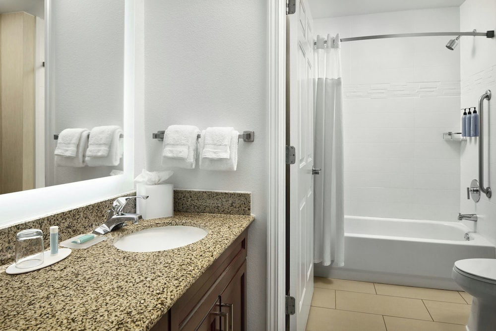Residence Inn by Marriott Charlotte Uptown - photo 28