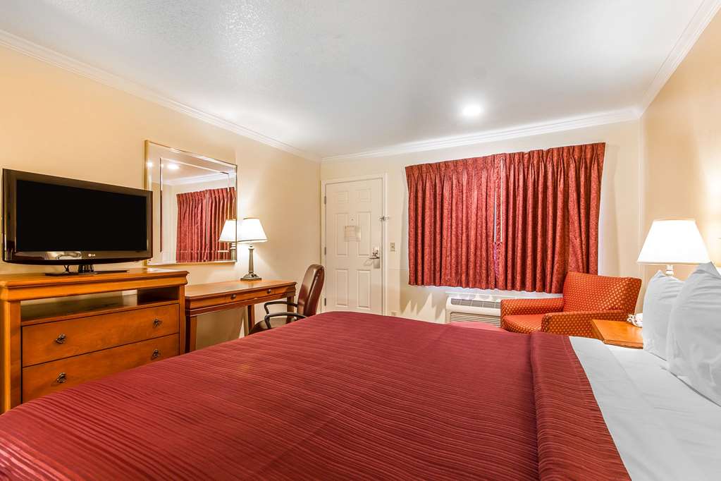 Quality Inn And Suites Gilroy - photo 19
