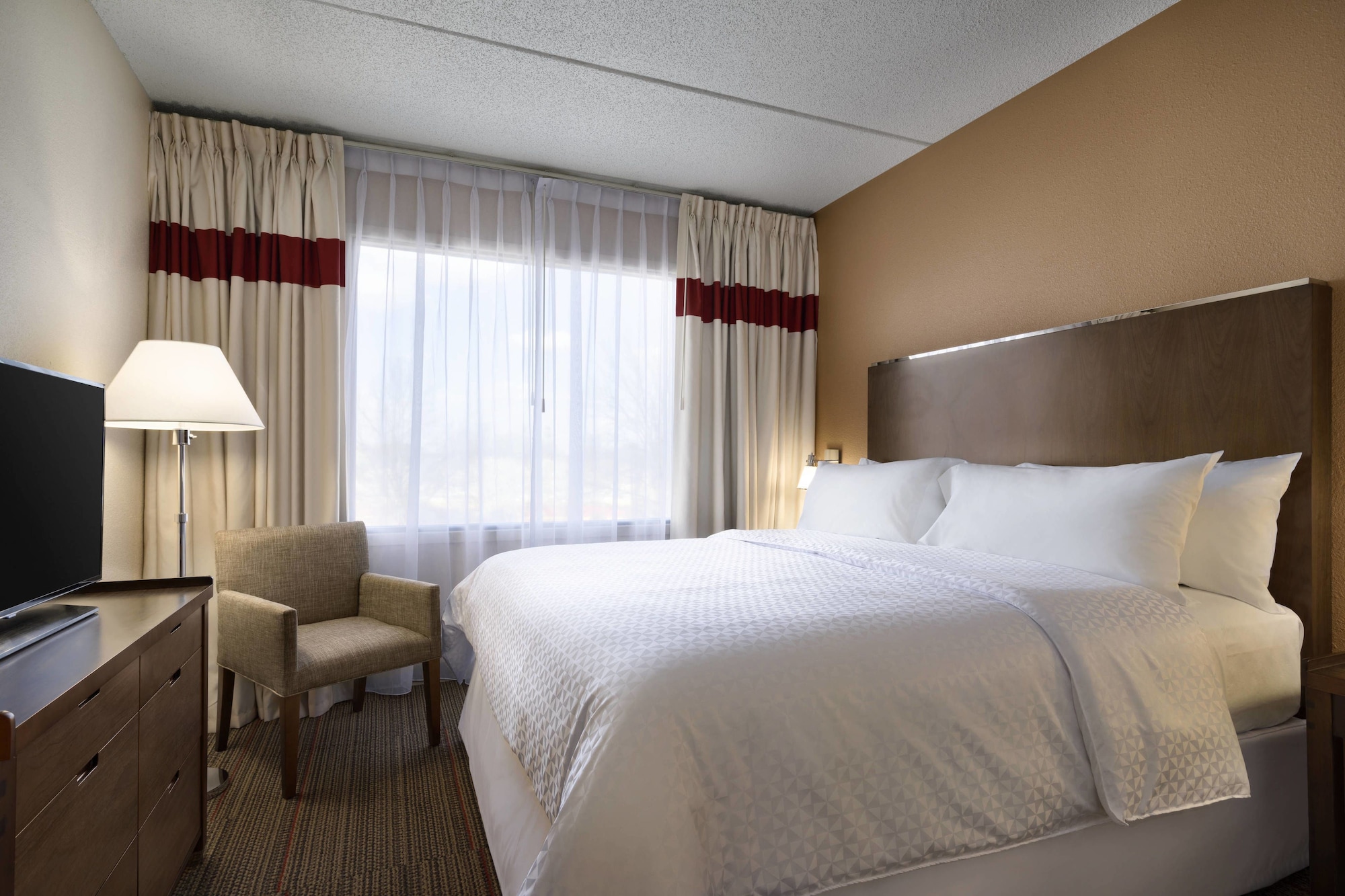 Four Points by Sheraton Raleigh North - photo 23