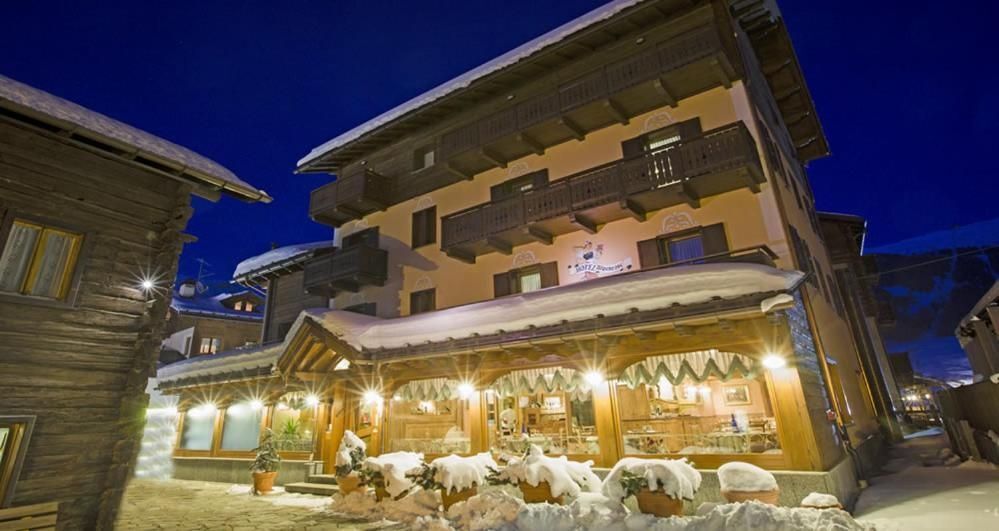 Albergo Alpenrose — carbon neutral stay, Livigno