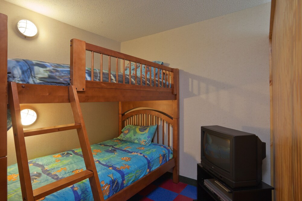 Holiday Inn Express & Suites Montpelier by IHG - photo 15