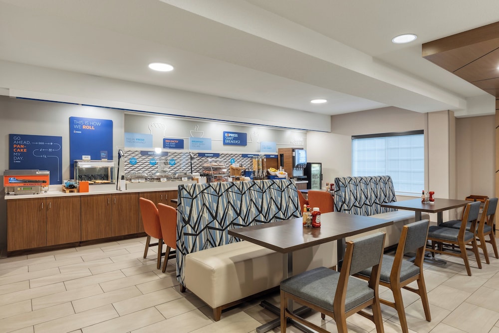 Holiday Inn Express Hotel & Suites Portland Jantzen Beach by IHG - photo 111