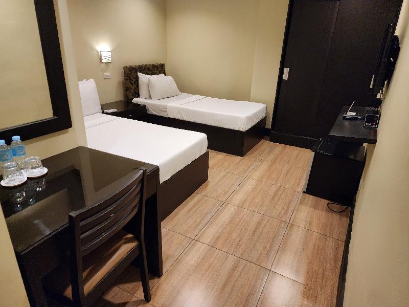 Green Glass Hotel in Calamba, Philippines