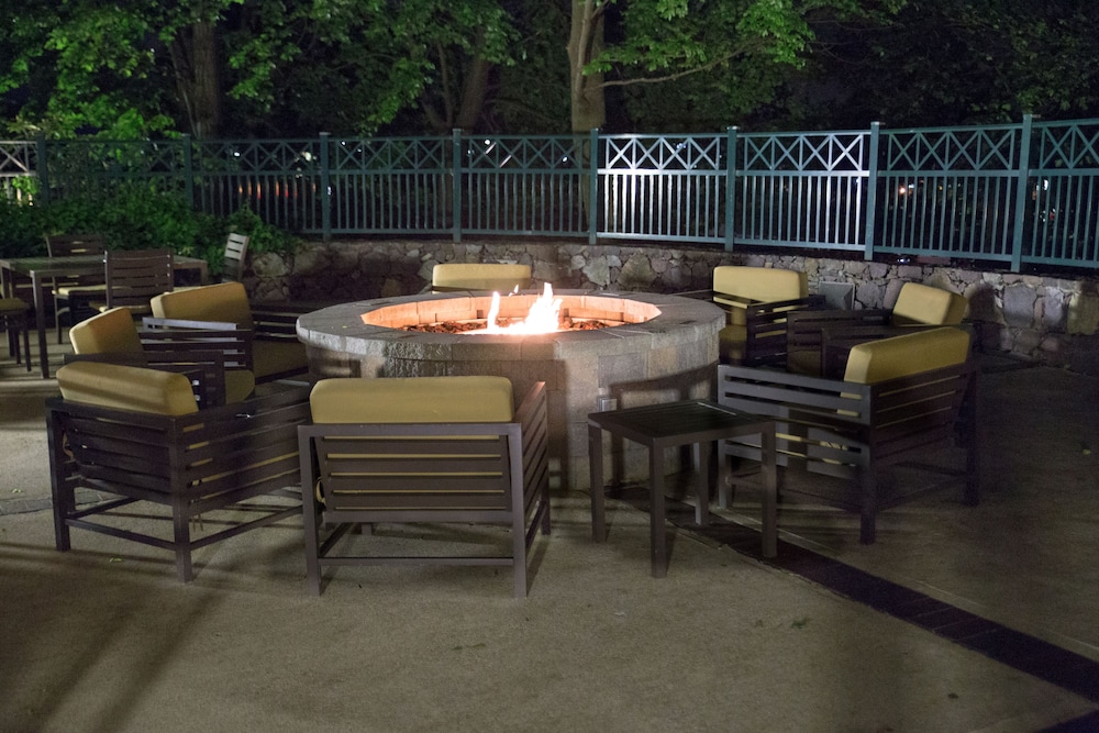Courtyard by Marriott Boston Waltham - photo 50
