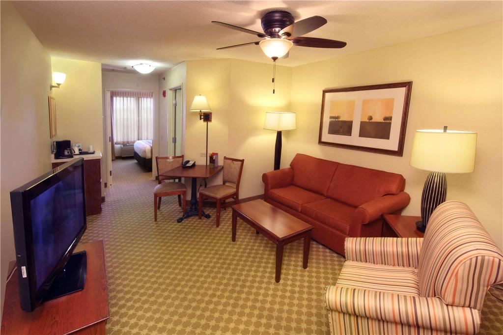Country Inn & Suites by Radisson Crystal Lake IL - photo 12