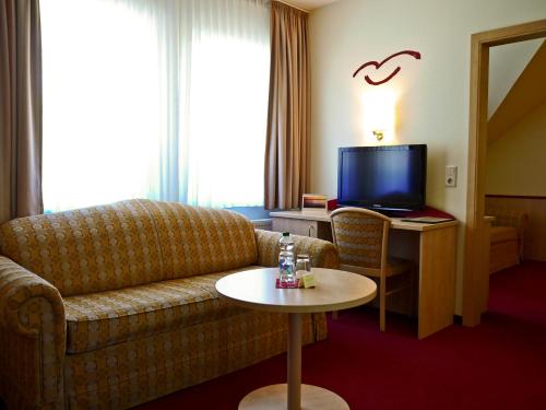 Seehotel Weit Meer — Waren — photo 2