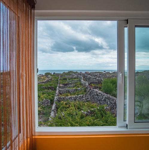 Casa da Vinha — 4-Star Luxury Hotel in Biscoitos, Portugal