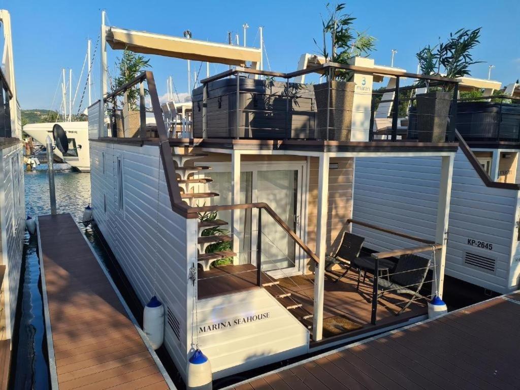 Marina Seahouse Brina — 4-Star Luxury Hotel in Portoroz, Slovenia