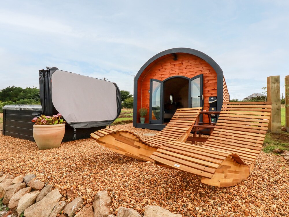 Stargaze - carbon neutral hotel in Truro