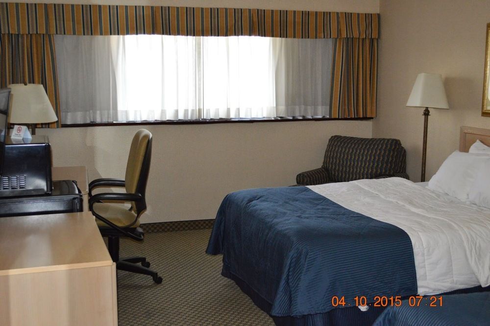 Hotel Muscatine - photo 17