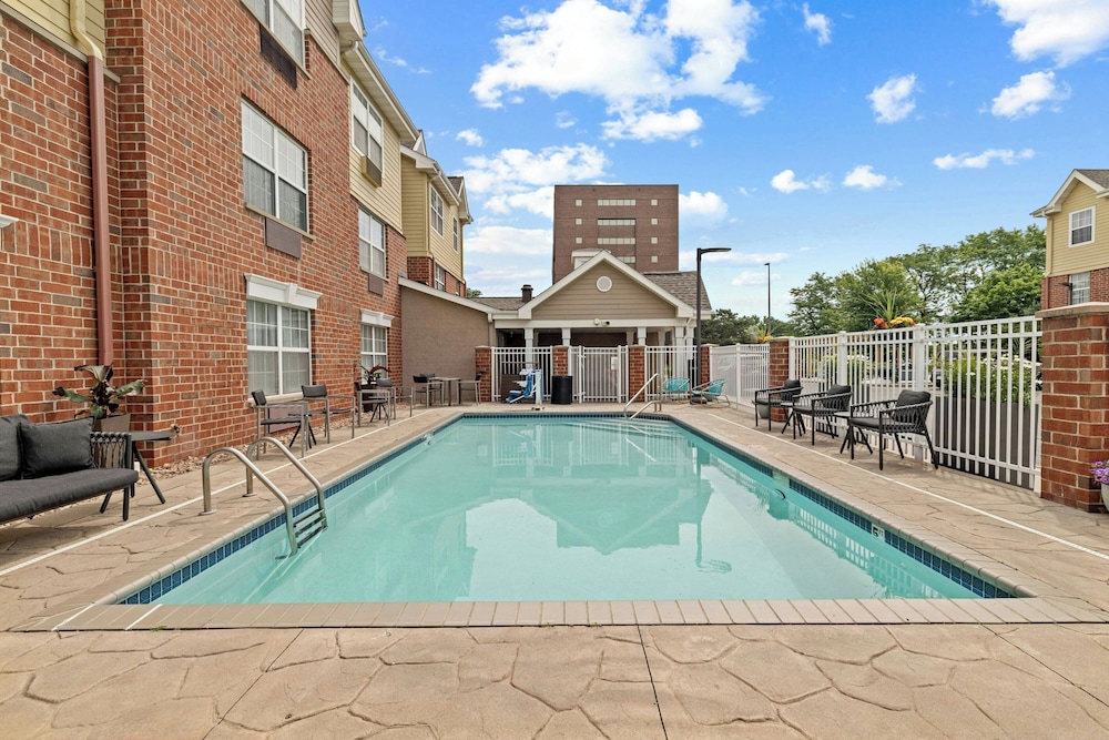 TownePlace Suites by Marriott Minneapolis West StLouis Park - photo 11