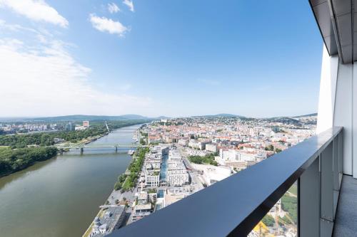 Eurovea Tower by Ellements Castle view — Bratislava — photo 4