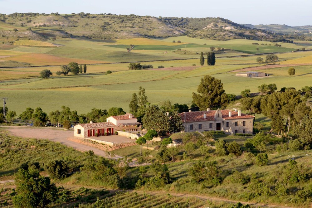 Finca El Cercado - carbon neutral hotel in Baltanas