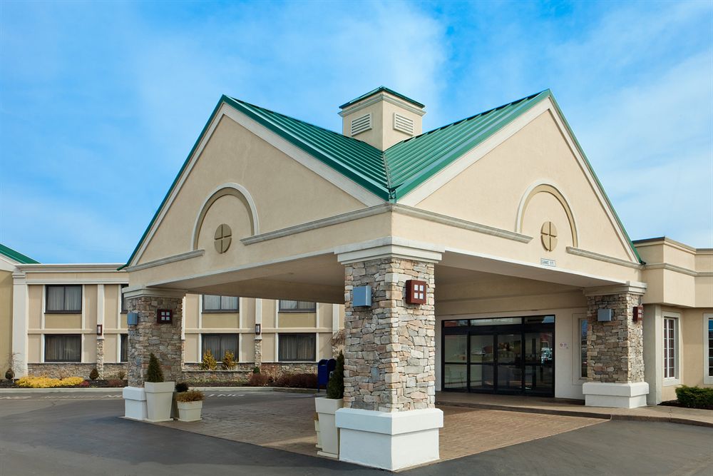 Holiday Inn Buffalo Amherst - photo 14