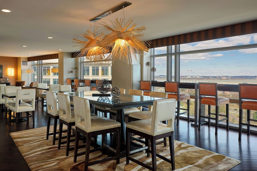 Renaissance Arlington Capital View Hotel - photo 40