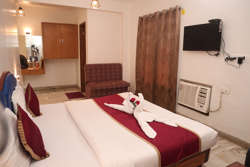 Raja Hotel — Thane — photo 5