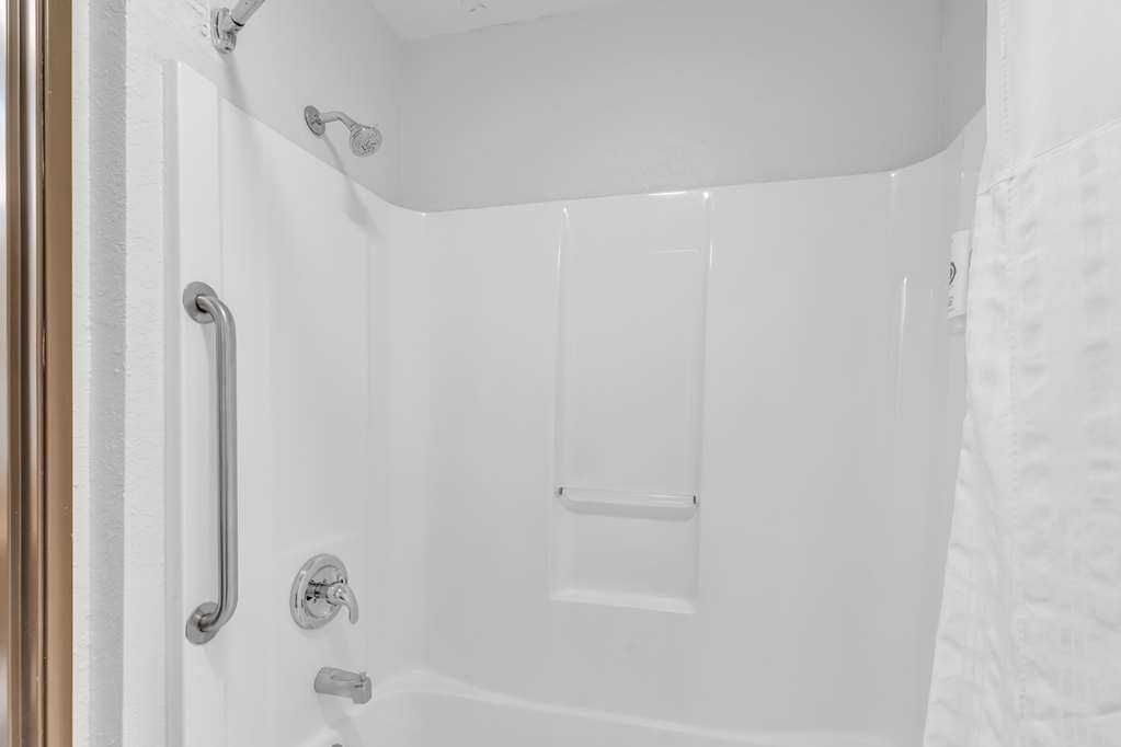 Comfort Inn Denver West Arvada Station - photo 35