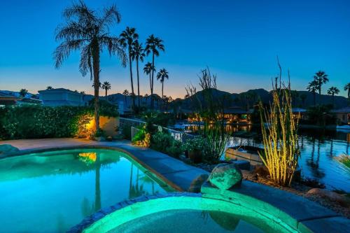 Lakeside La Quinta by Open Air Homes Month Plus Home — 4-Star Luxury Hotel in La Quinta, United States