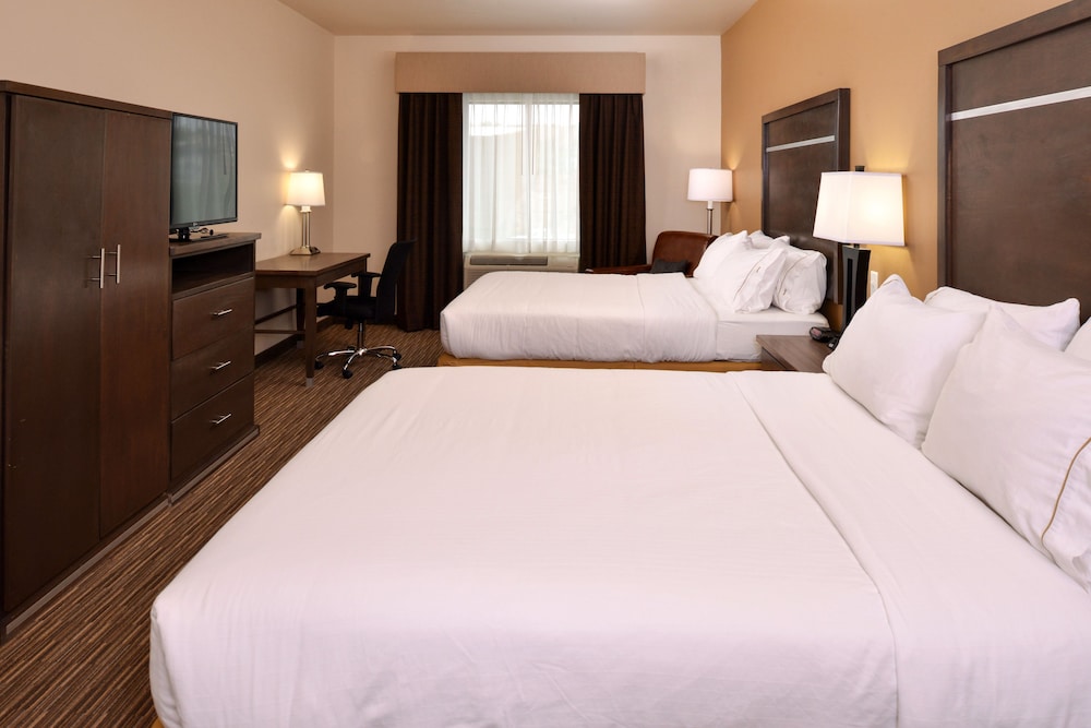 Holiday Inn Express & Suites Globe by IHG - photo 15