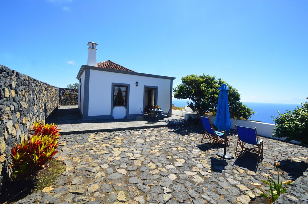 Callejones — 4-Star Luxury Hotel in Mazo, Spain