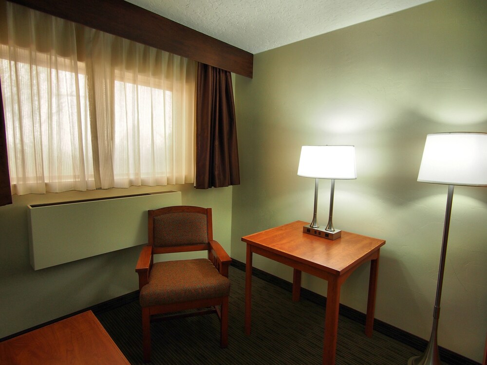 Stratford Court Hotel - photo 31