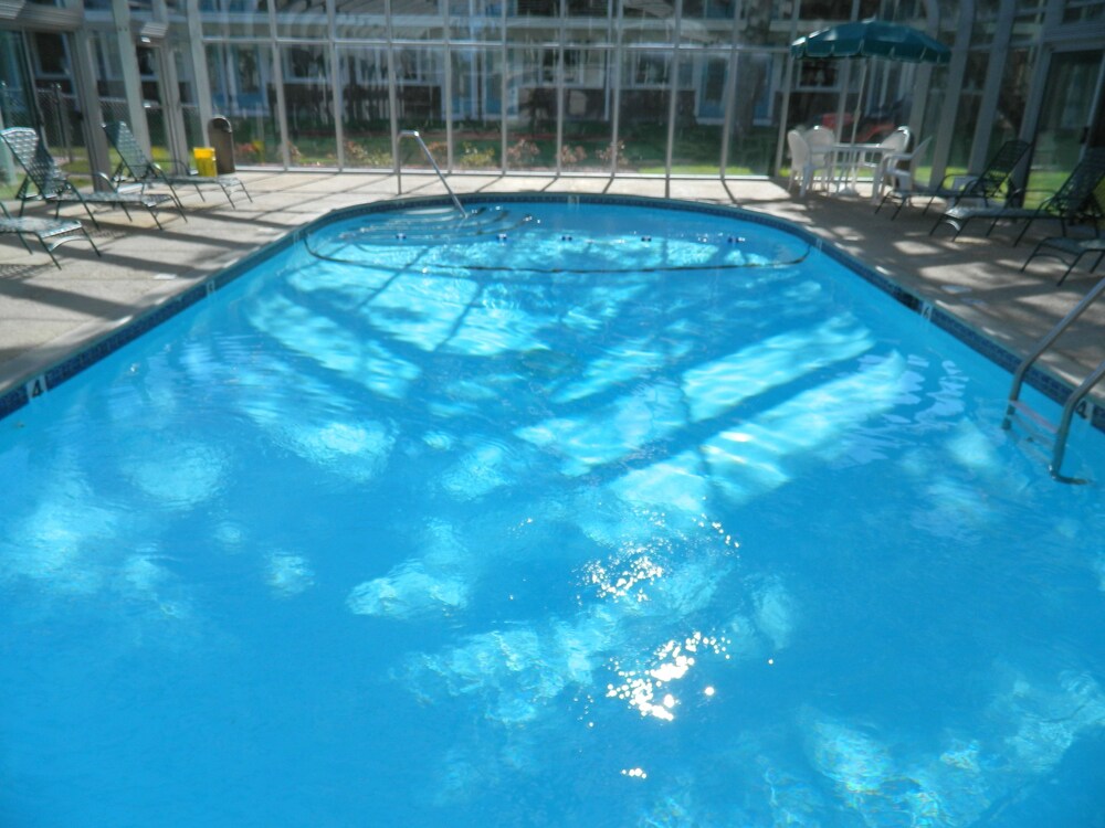 Colonial Village - photo 13