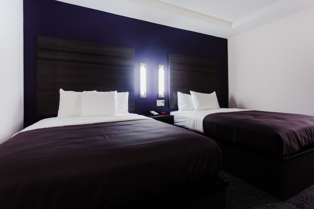 Palacio Royale Inn Boutique Katy - photo 29