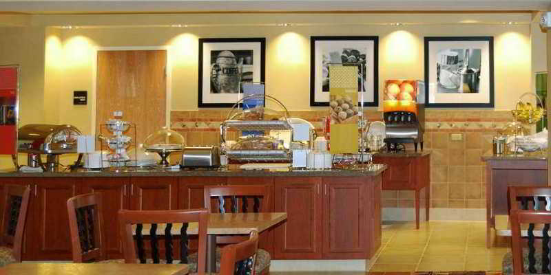 Hampton Inn & Suites Highland - photo 11
