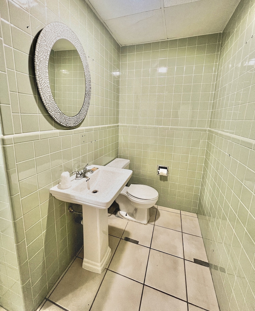 Sunset Cove Beach Resort - photo 144