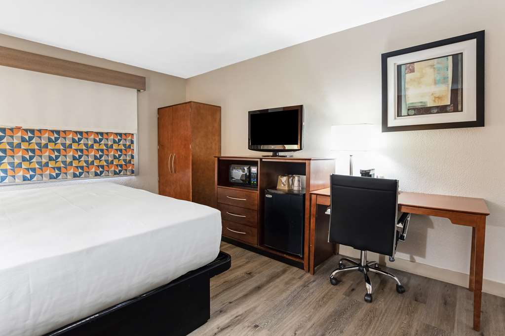 Best Western U. S. Inn - photo 17