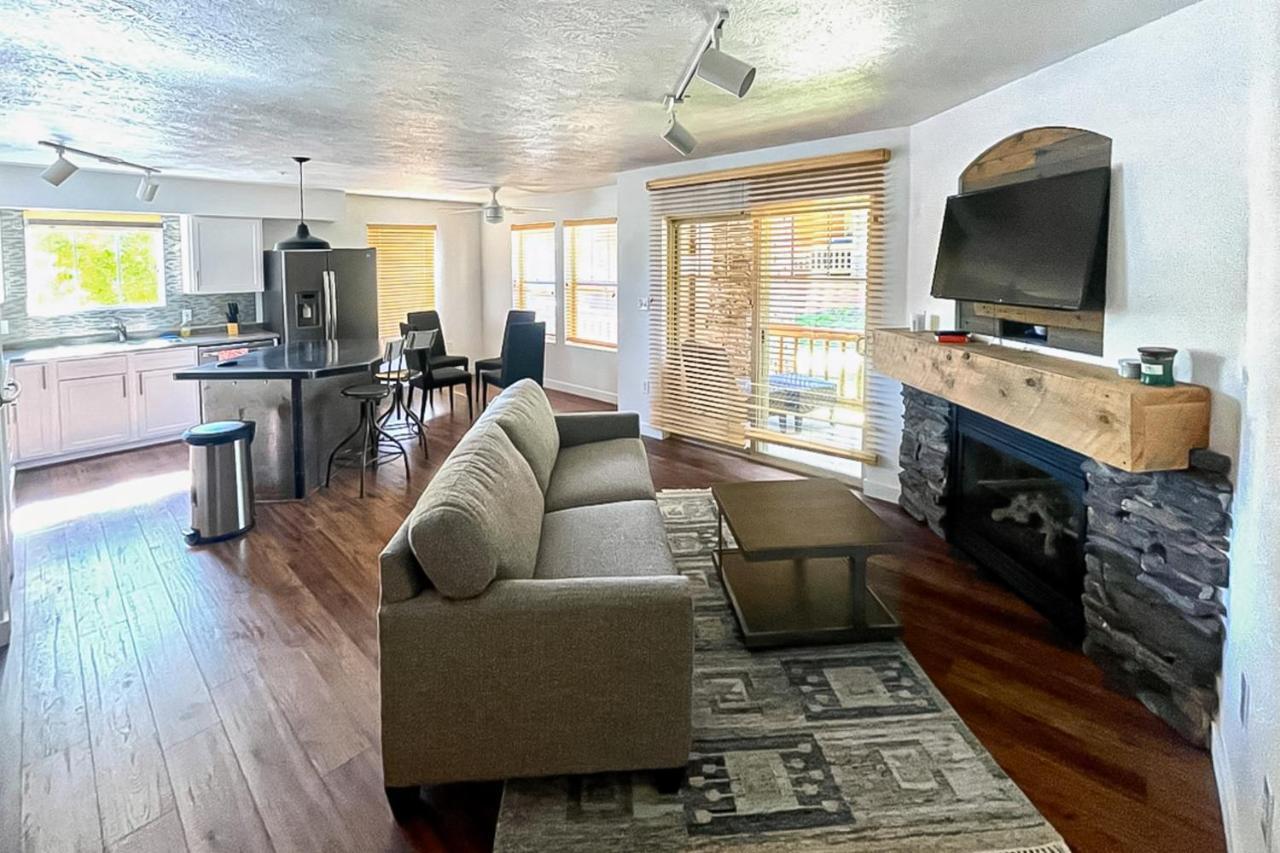 Mountain Oasis — 4-Star Luxury Hotel in Heber, United States