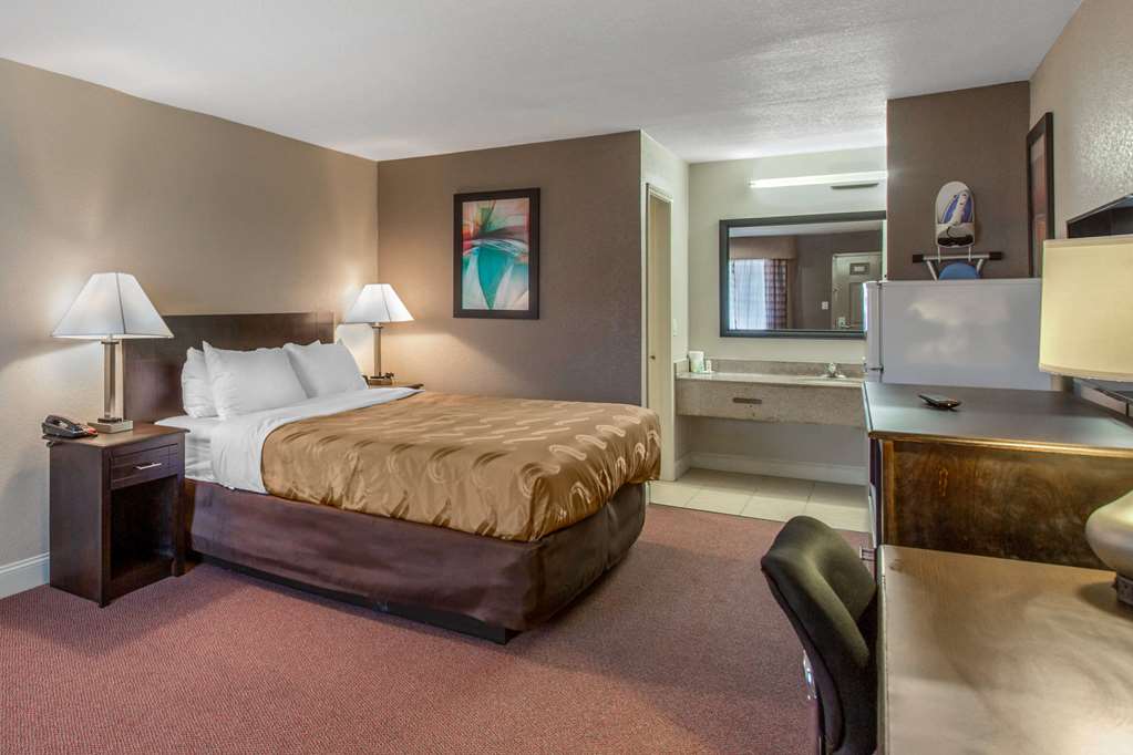 Quality Inn Port Arthur Nederland - photo 7