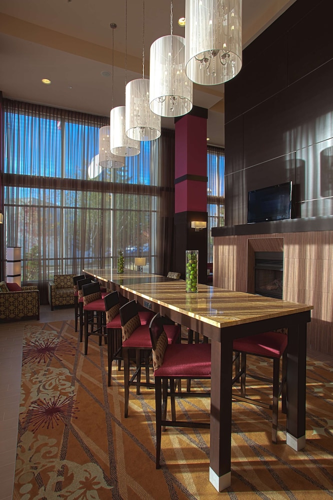Hampton Inn & Suites Seattle Federal Way - photo 5