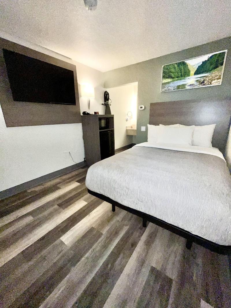 Quality Inn Elk Grove Sacramento - photo 20