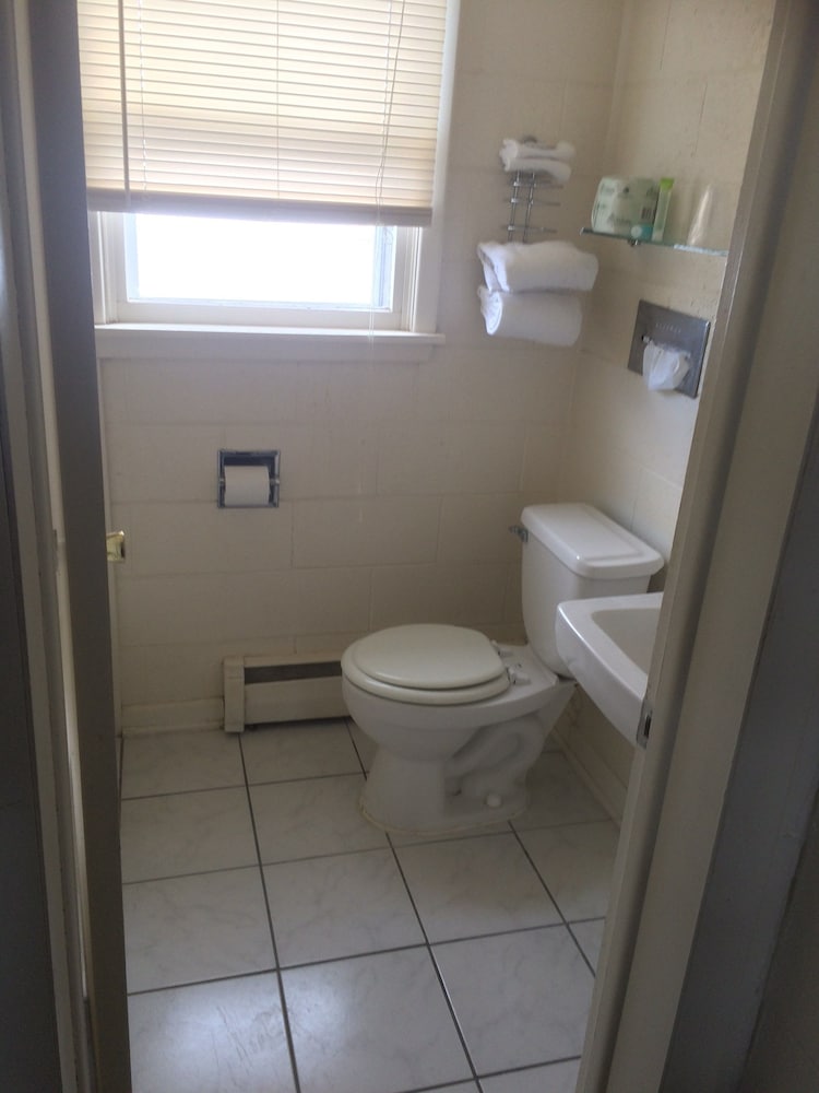 Grandma's Inn - photo 18