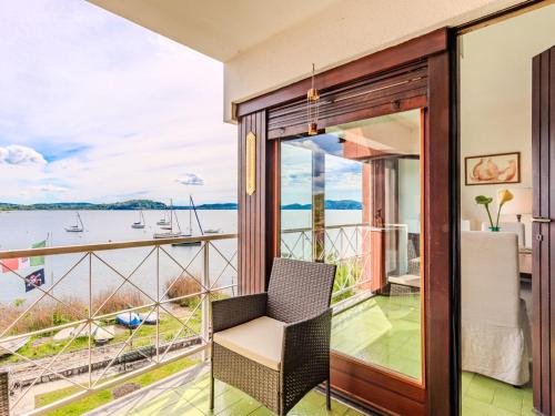 Apartment Casa sul lago di Lea by Interhome — 4-Star Luxury Hotel in Monvalle, Italy