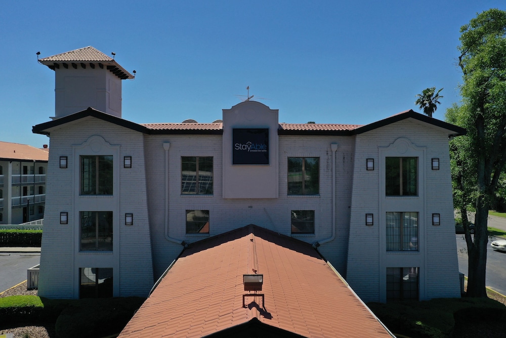 Stayable Suites Jacksonville - photo 63
