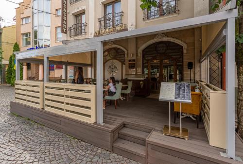 Villa Boutique Hotel — Mukacheve — photo 4