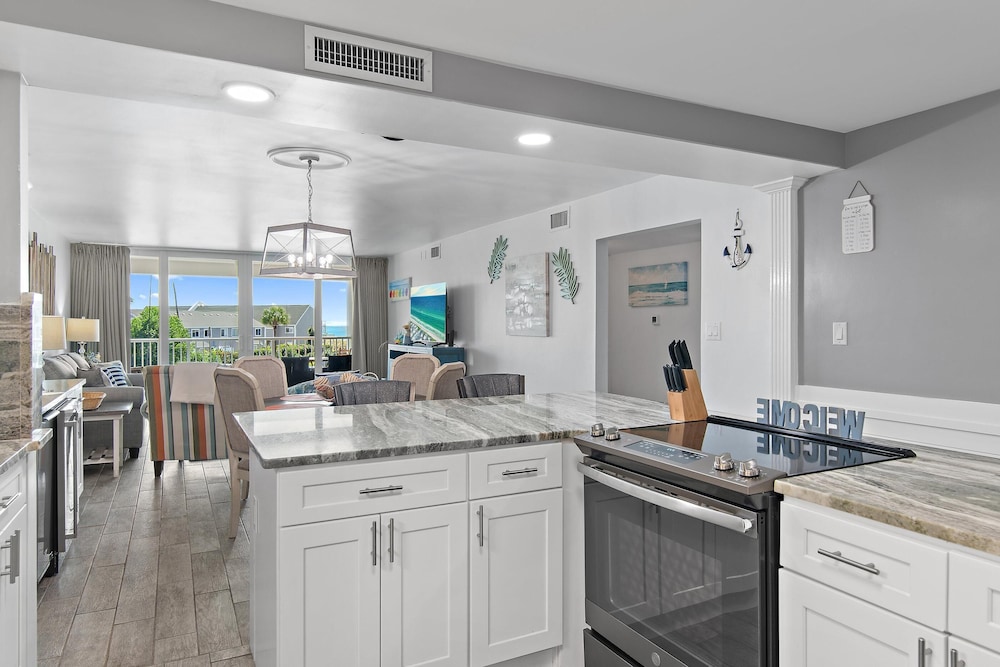 Shoreline Towers 3033 - photo 10