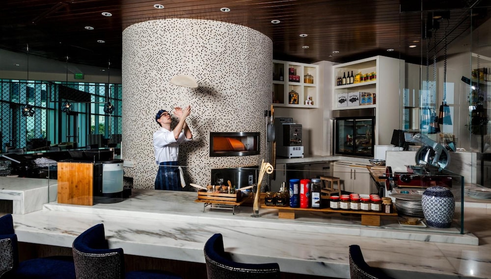 Opal Sands Resort - photo 5