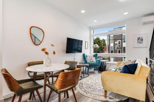 Perch Woodland Suite — 4-Star Luxury Hotel in Seattle, United States