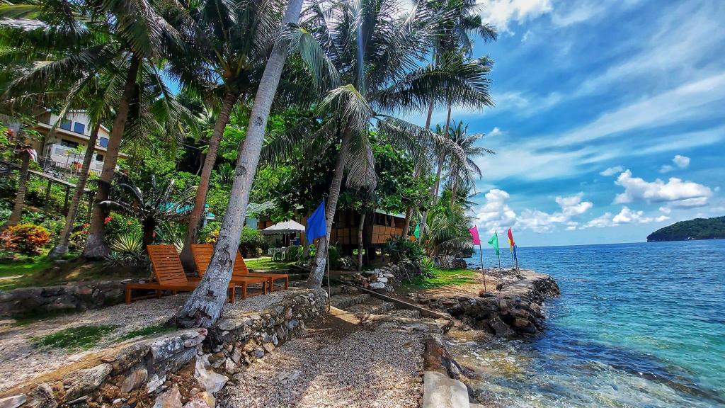 Tahanan sa Talisayan Beach House — 4-Star Luxury Hotel in Romblon, Philippines
