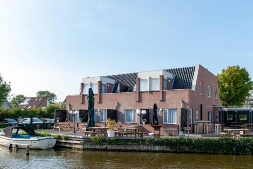 De Watersport Heeg — hotel in Heeg