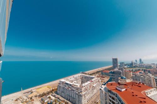 Onyx Palace DeLux
