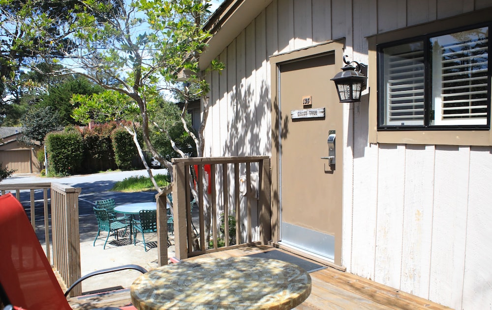 Carmel Resort Inn - photo 106