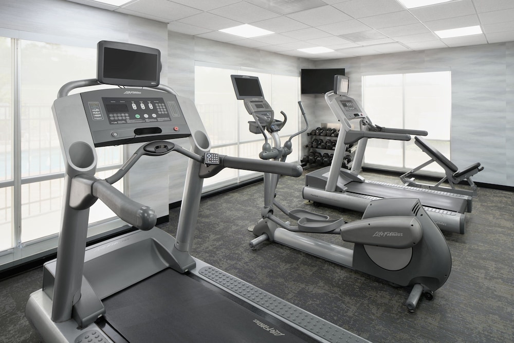 Fairfield Inn and Suites by Marriott Columbia - photo 15