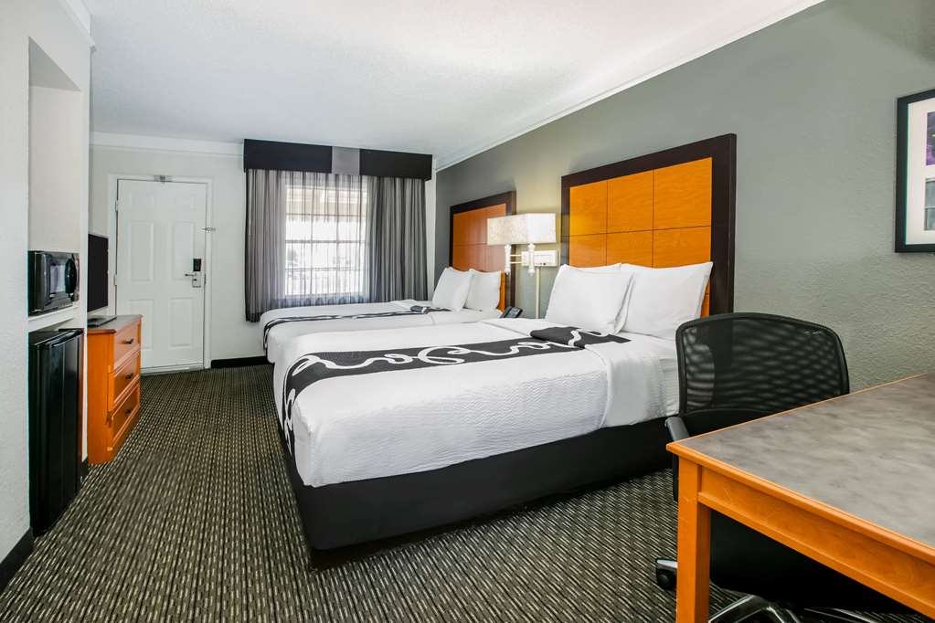 La Quinta Inn by Wyndham Dallas Uptown - photo 72