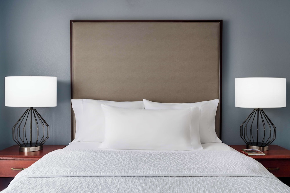 Homewood Suites by Hilton Erie - photo 20